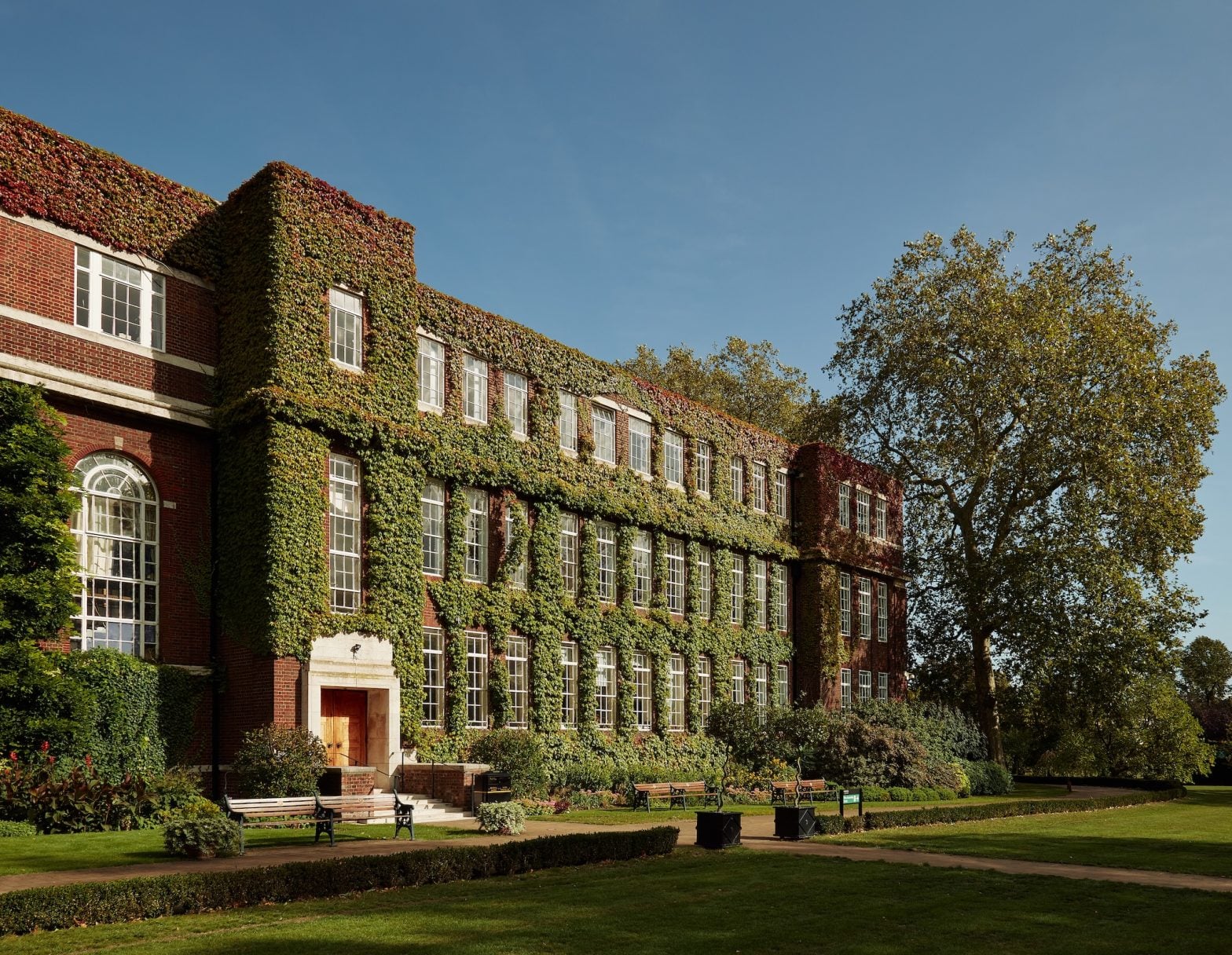 Campus image
Staff shots 2019
Brand Photography 2020