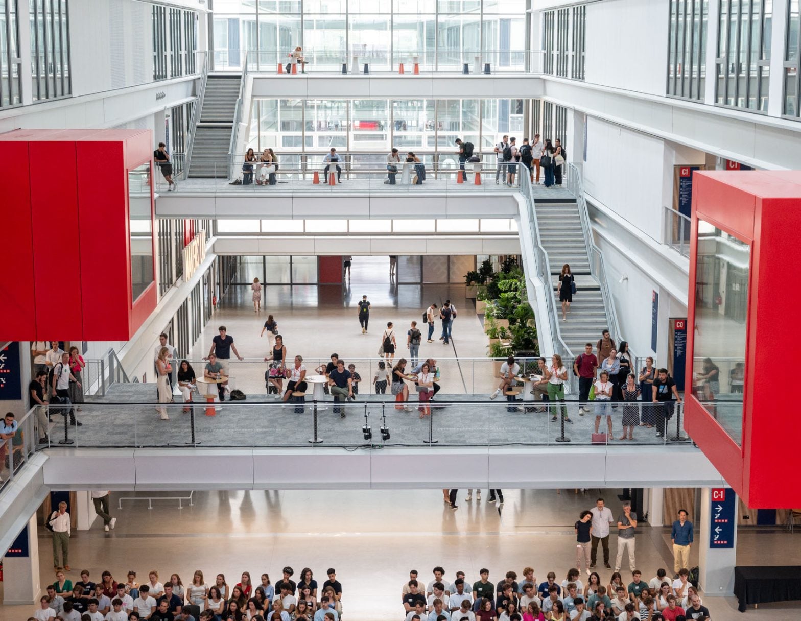 emlyon business school 1b